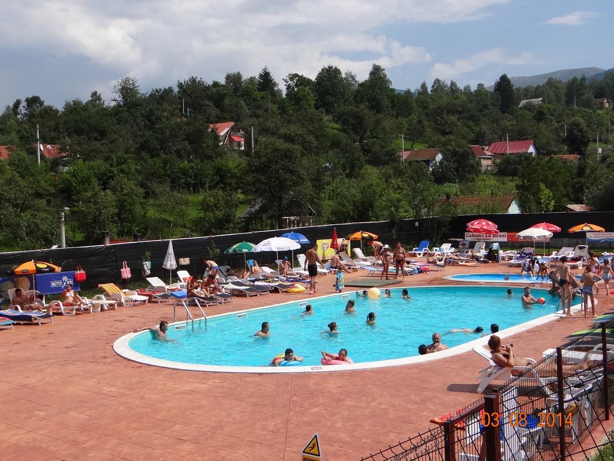 Cabana Pensiune La Brazi Vulcan  Exteriör bild